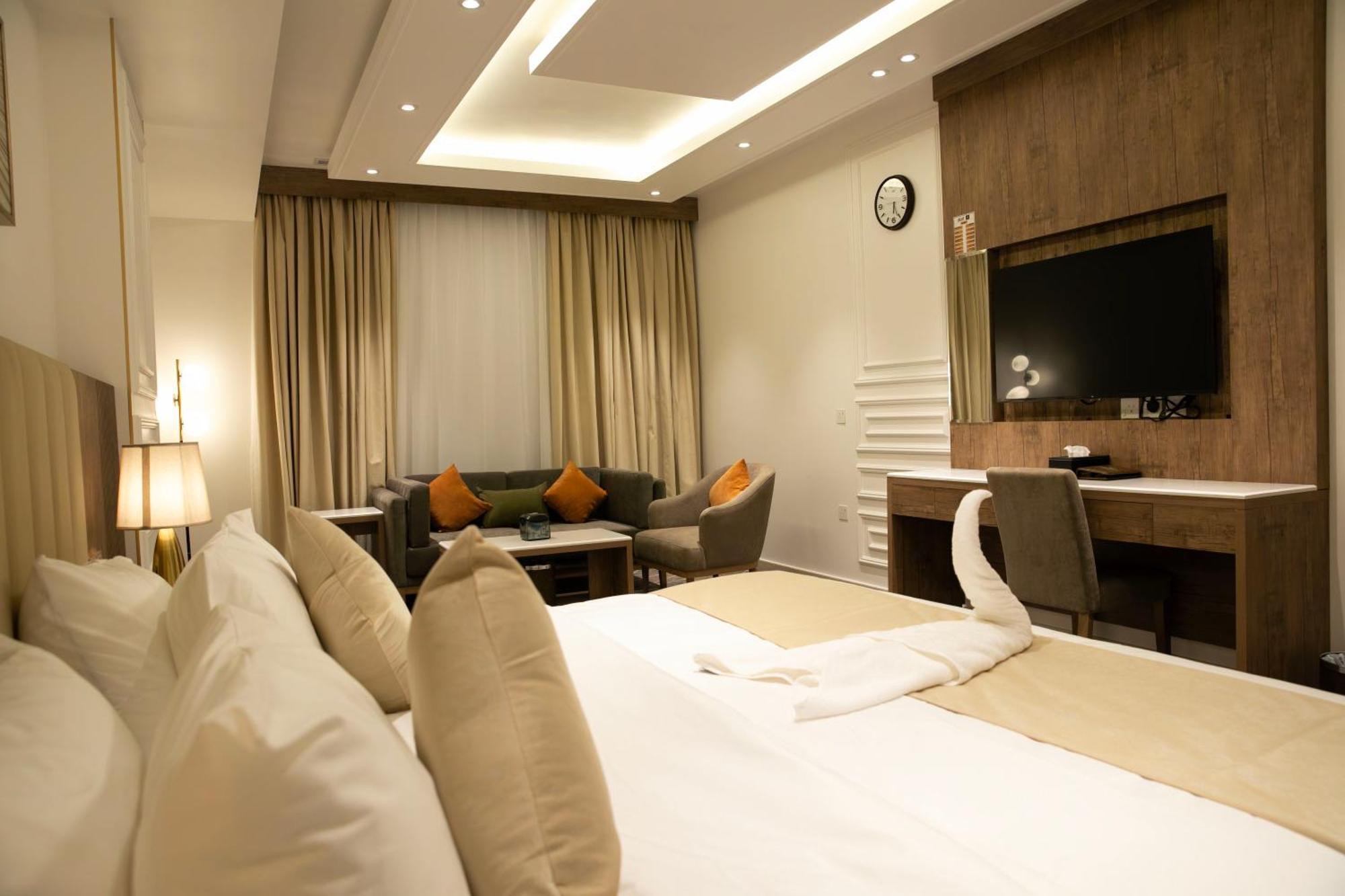 Nars Al Naeem Hotel